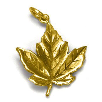 Muskoka Chair Charm in 14K Gold